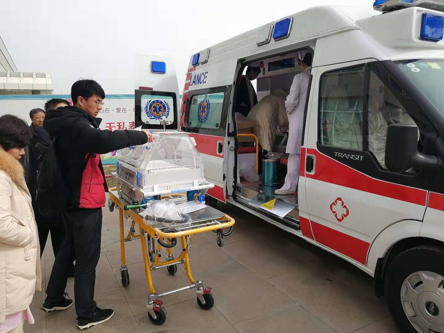 辰溪县救护车转院